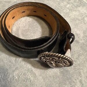 Y2KBlack leather belt with silver buckle Size 32‎